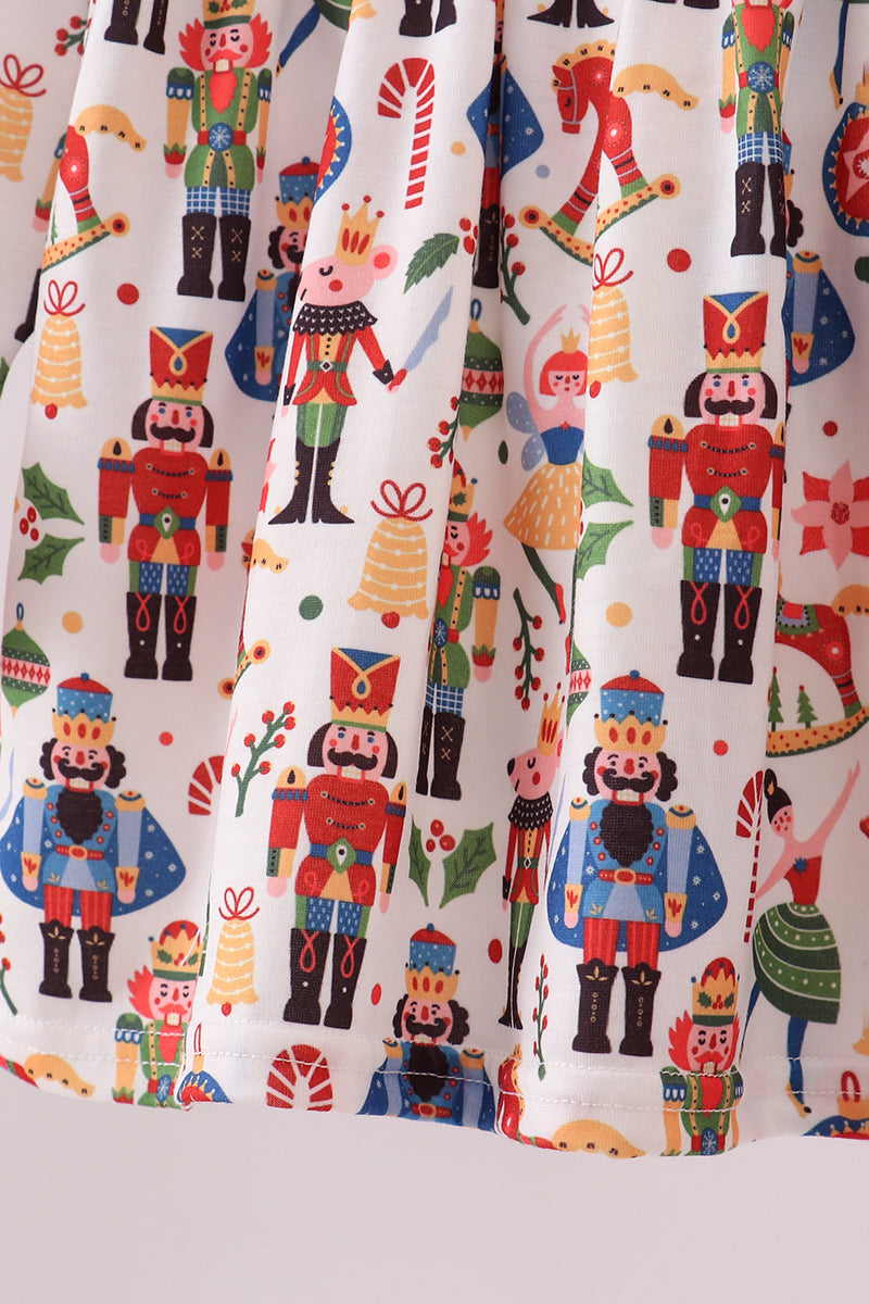 Red nutcracker print pants set