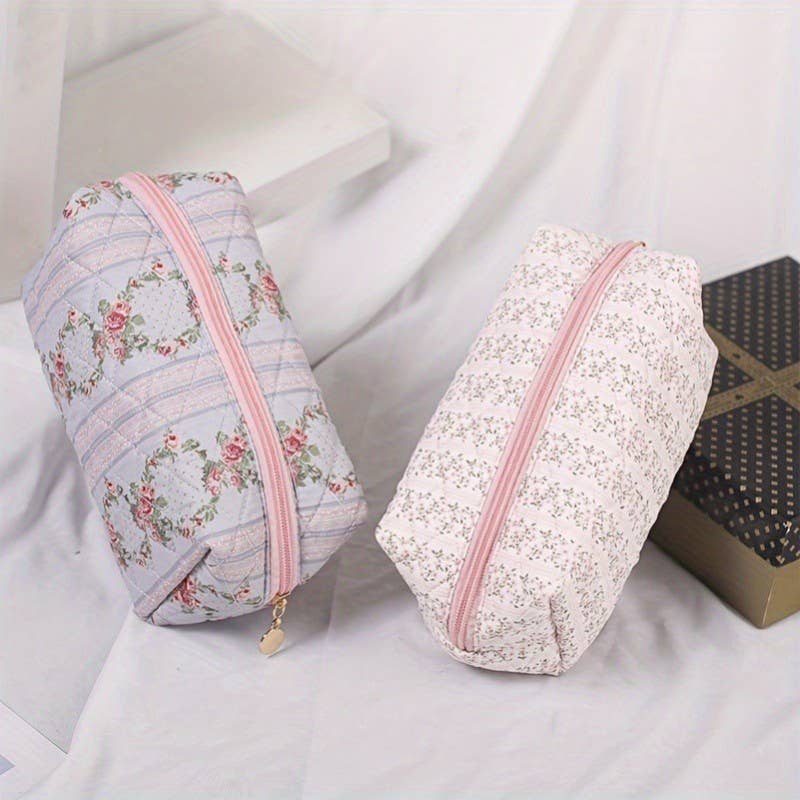 FLORAL QUILTED COTTON DITSY COSMETIC POUCH BAG | 40P555: Pink