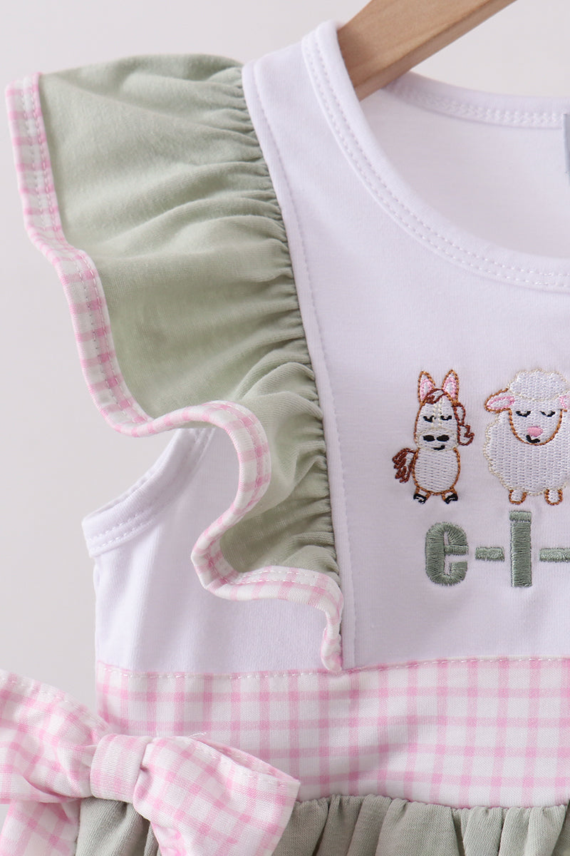 Pink farm animal embroidery ruffle shorts set