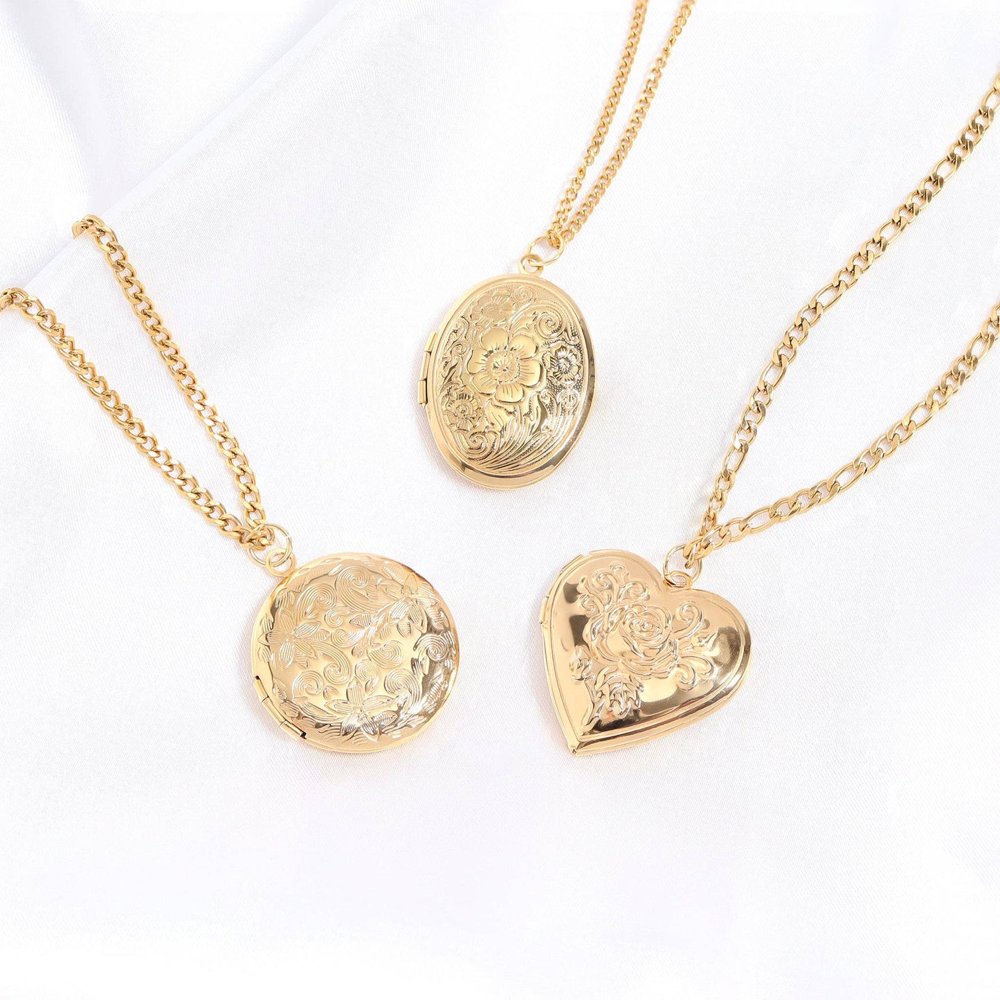 18K Gold PVD Stainless Steel Rose Heart Locket: Gold