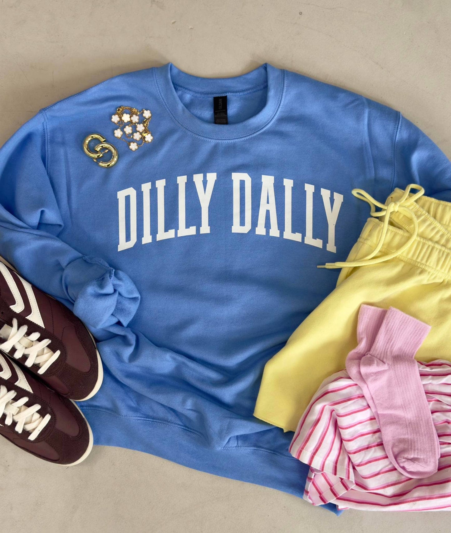 Dilly Dally Sweatshirt: XL