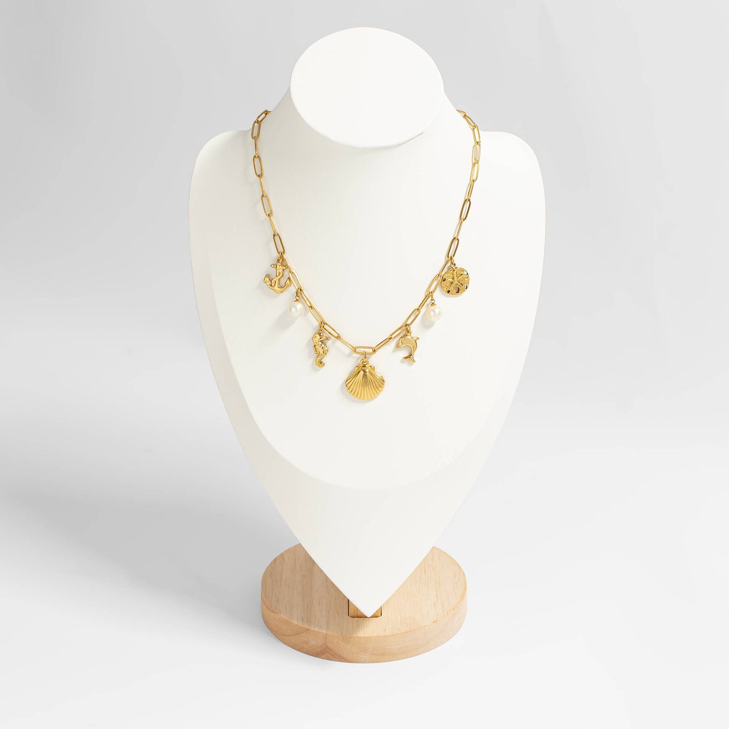 8mm Glass Pearl Charms: Kiska / Gold