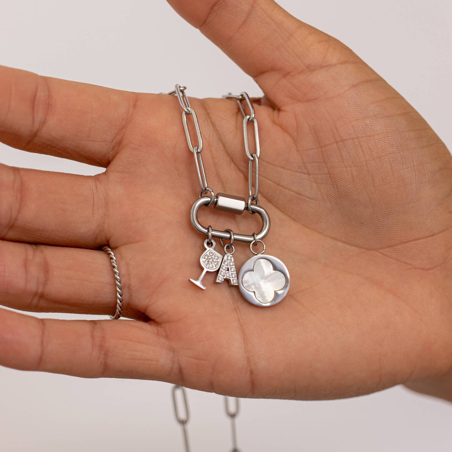 18K Gold PVD Paperclip Carabiner Necklace: Gold / 16+2"