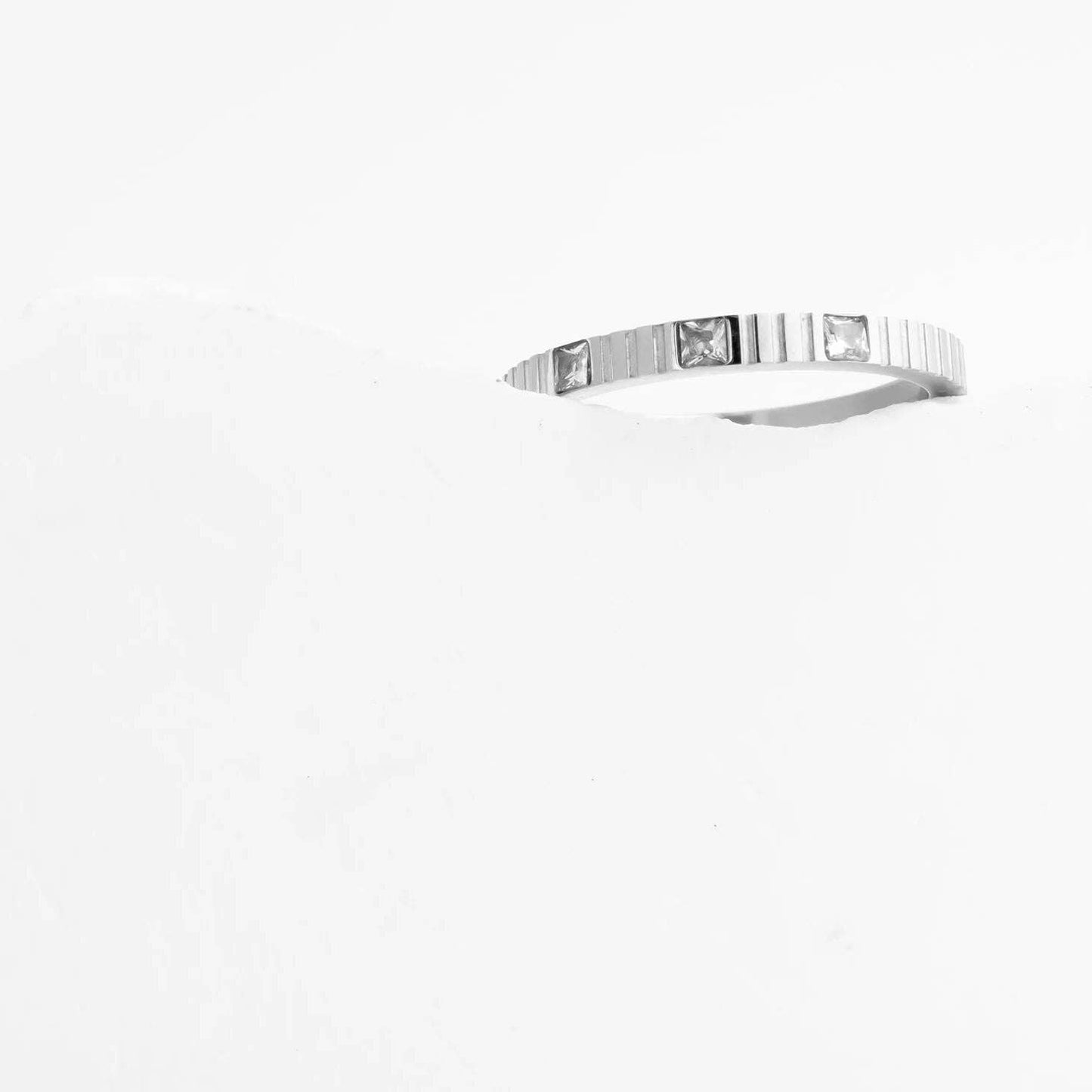 18K Gold Stainless Steel Triple Stone Fluted Stacking Ring: Gold / 8