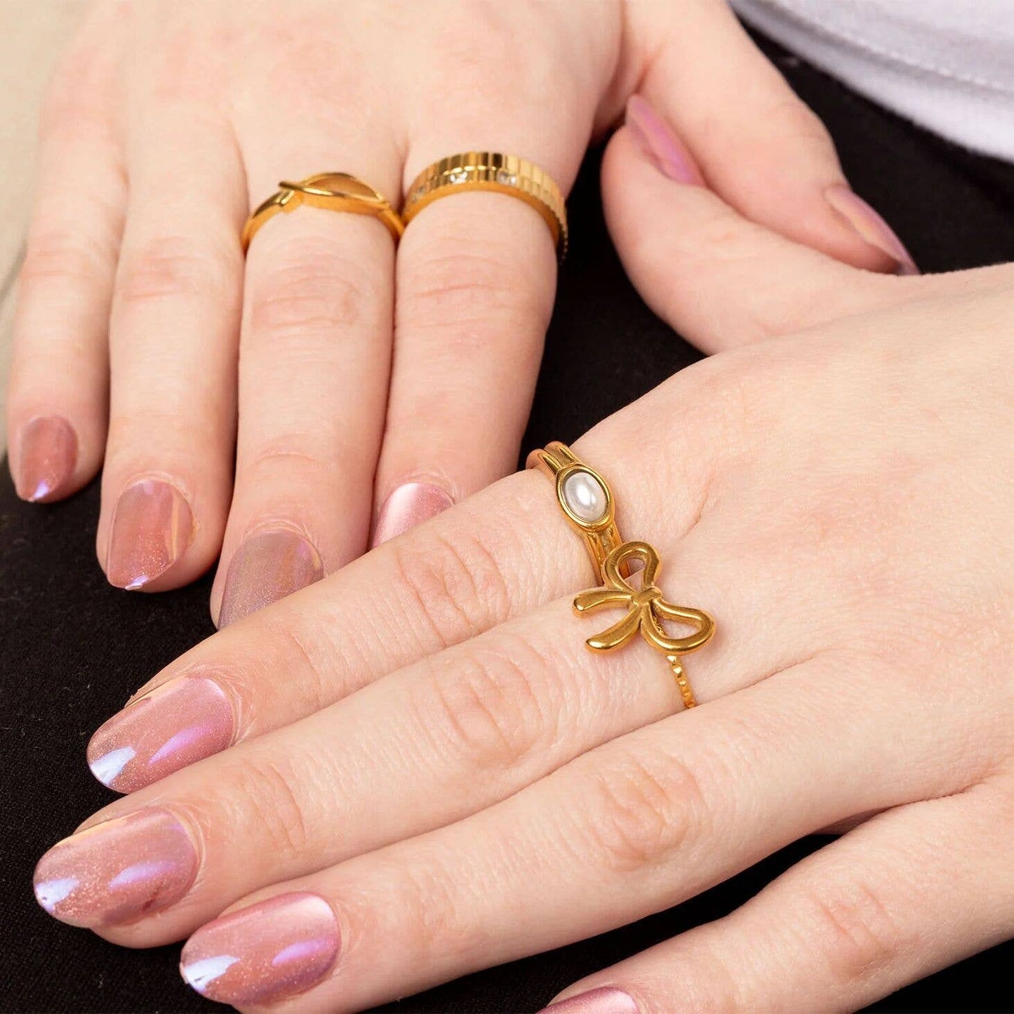18K Gold PVD Stainless Steel Pearl Statement Ring: Gold / 7