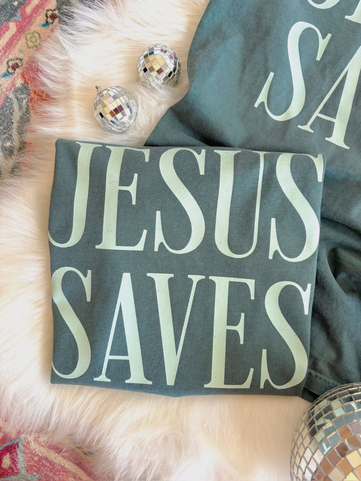 Jesus Saves Tee: Green / M