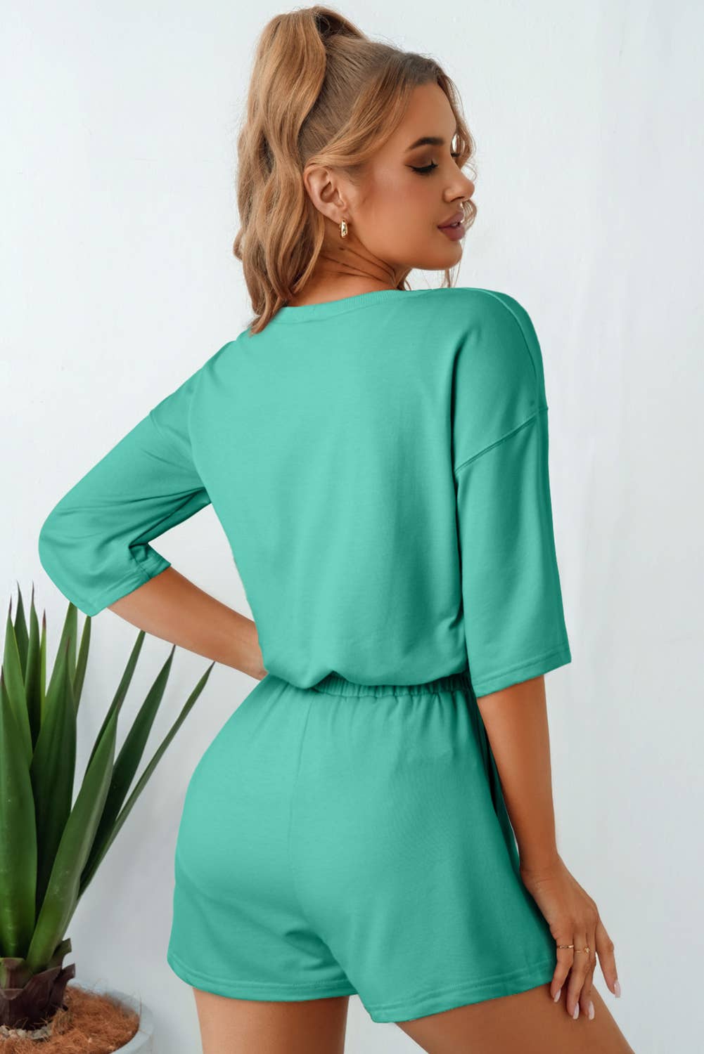 Solid Loose V-Neck Half Sleeve Tee and Shorts Set: Green / Missy / L
