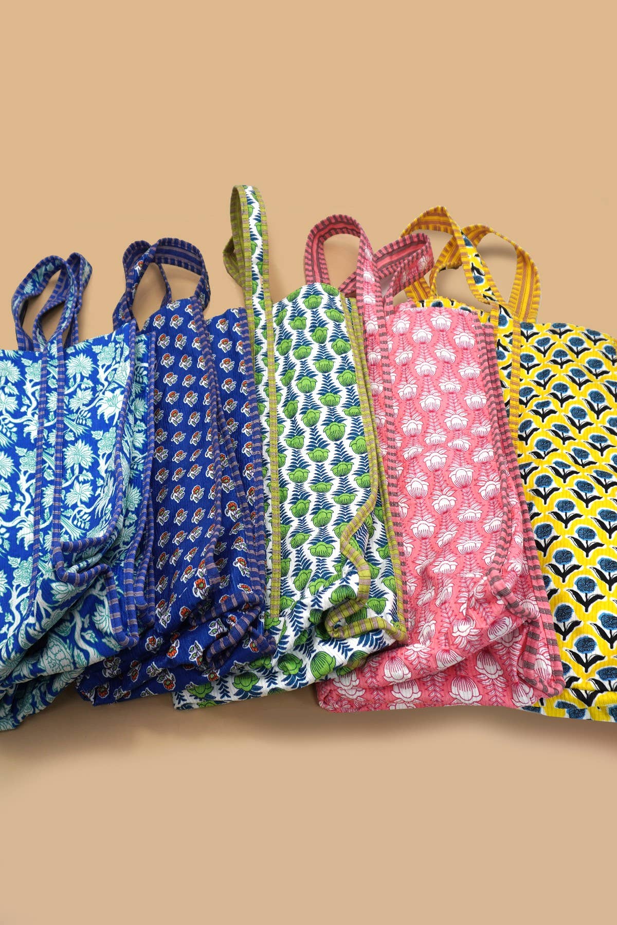 Organic Reversible Quilted Tote Bag | 40P575: Green