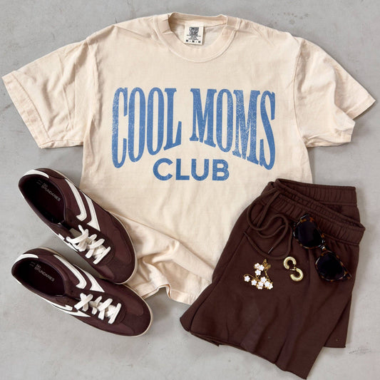 Cool Moms Club: Medium