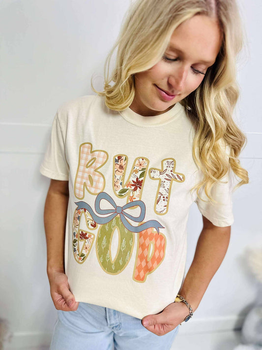 But God Bow Fall Print Graphic Tee: IVORY / M