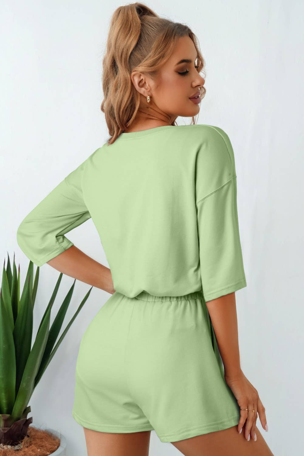 Solid Loose V-Neck Half Sleeve Tee and Shorts Set: Green / Missy / L