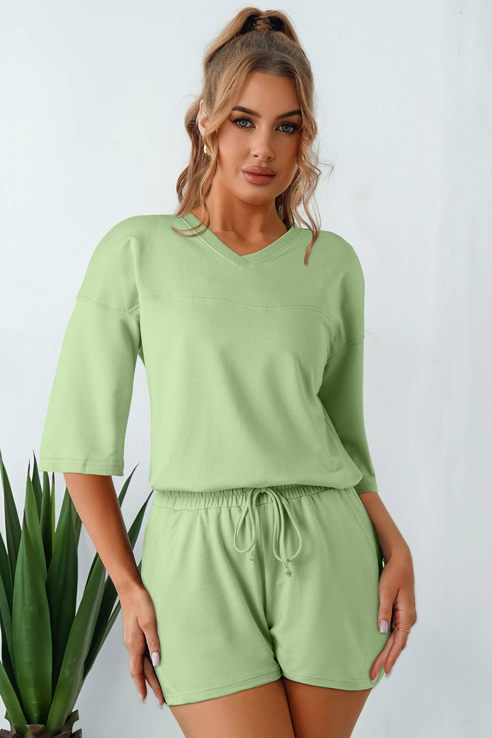 Solid Loose V-Neck Half Sleeve Tee and Shorts Set: Green / Missy / L