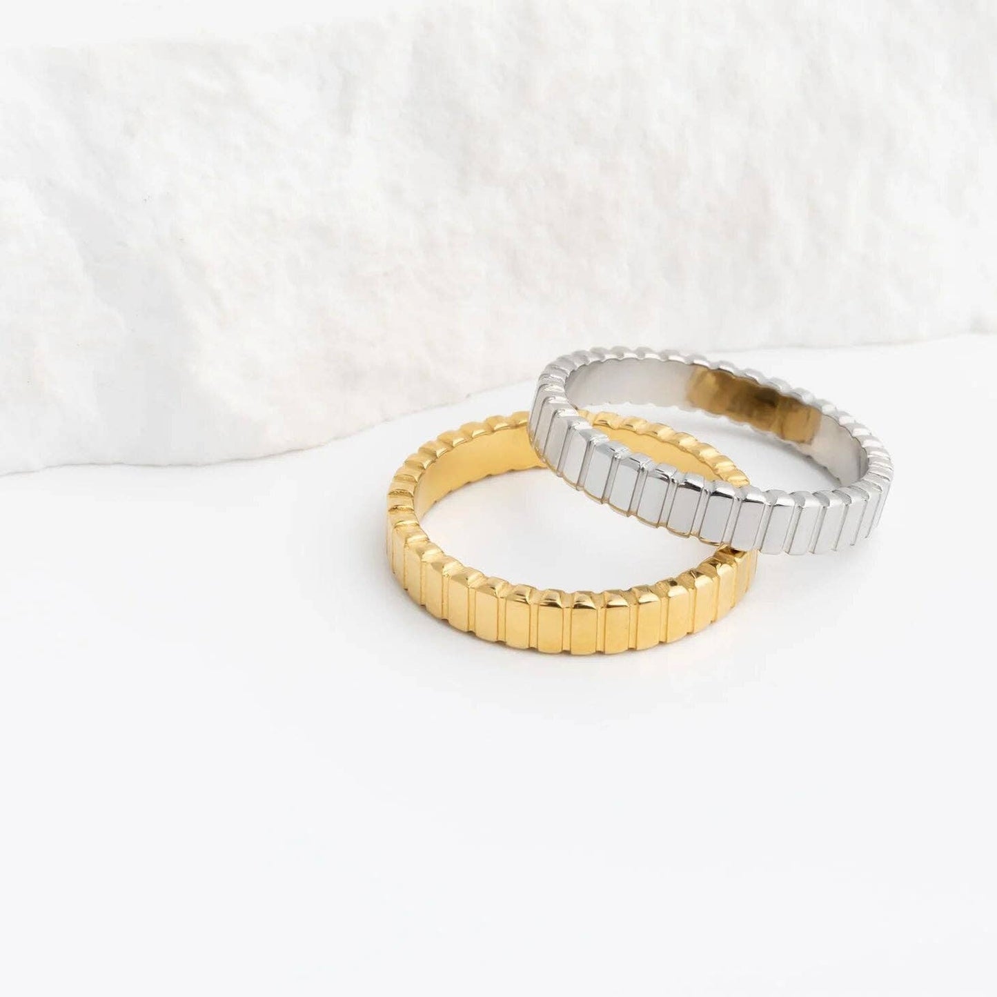 18K Gold PVD Stainless Steel Fluted Stacking Ring: Gold / 7