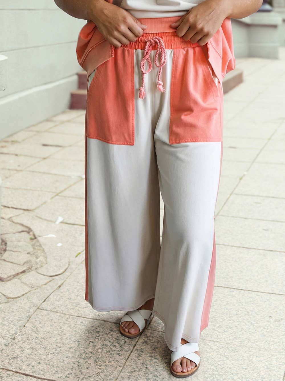 Two-tone Color Block Patchwork Tee Drawstring Loose Pant Set: White / XL
